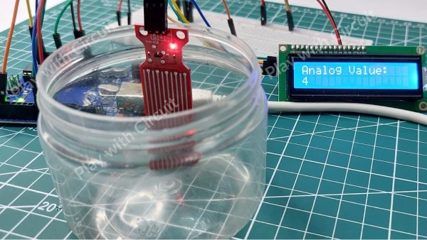 Water level sensor calibration at lower threshold